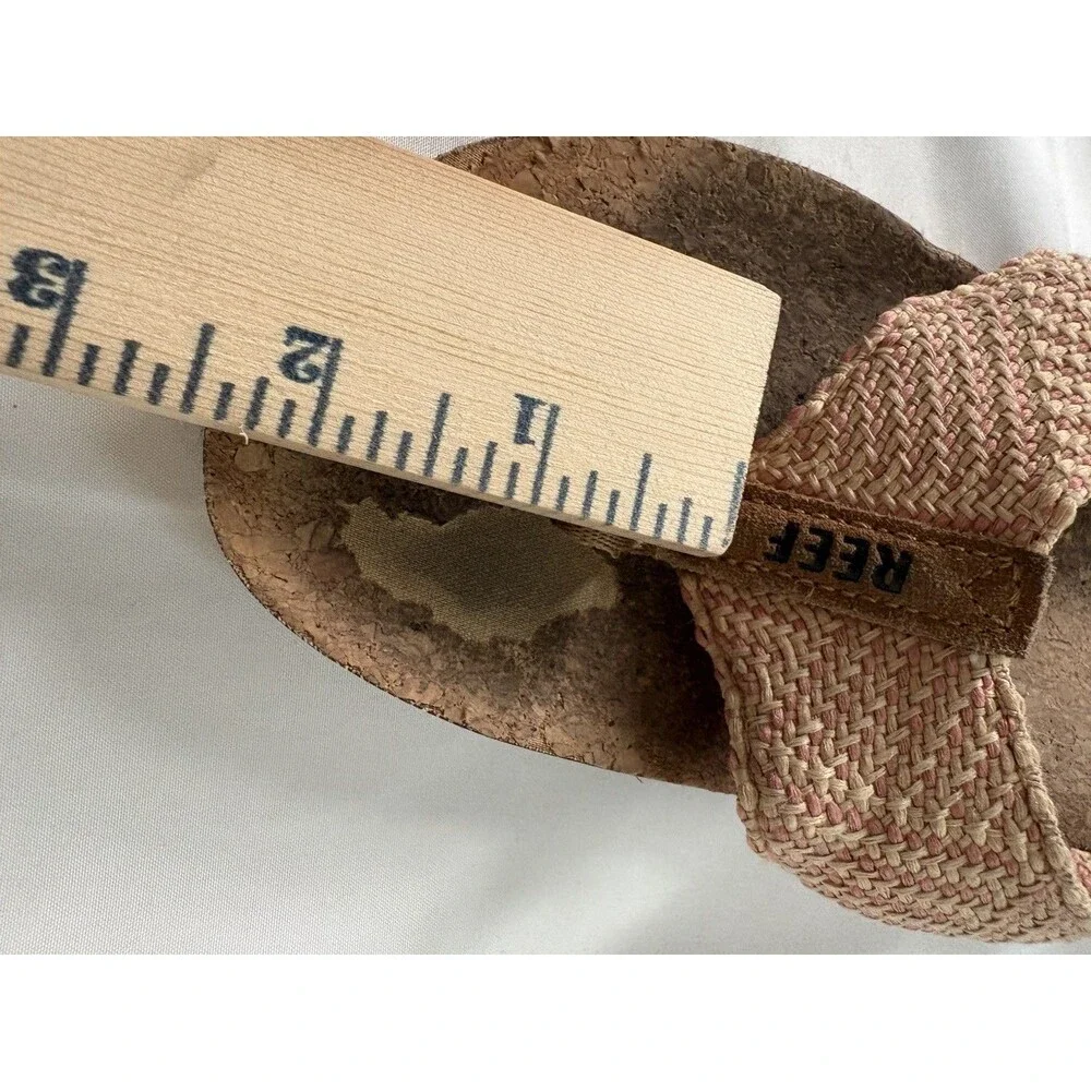 Reef Womens Flip Flops 7.5 Cork Lined Footbed Summer Beach Surfer